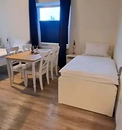 Dreibettzimmer 