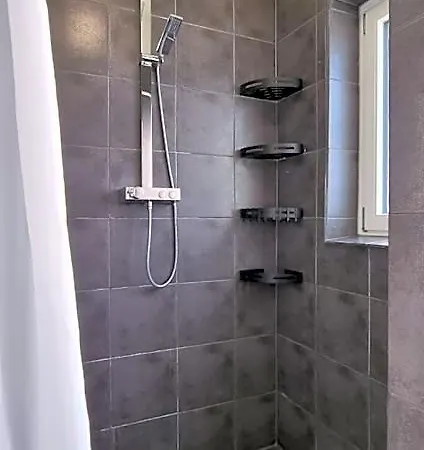 Hotel Dreibettzimmer 