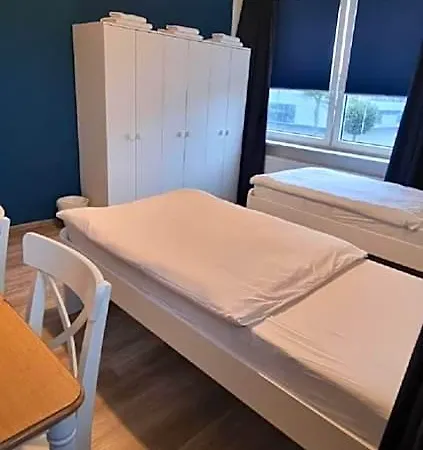 Dreibettzimmer 